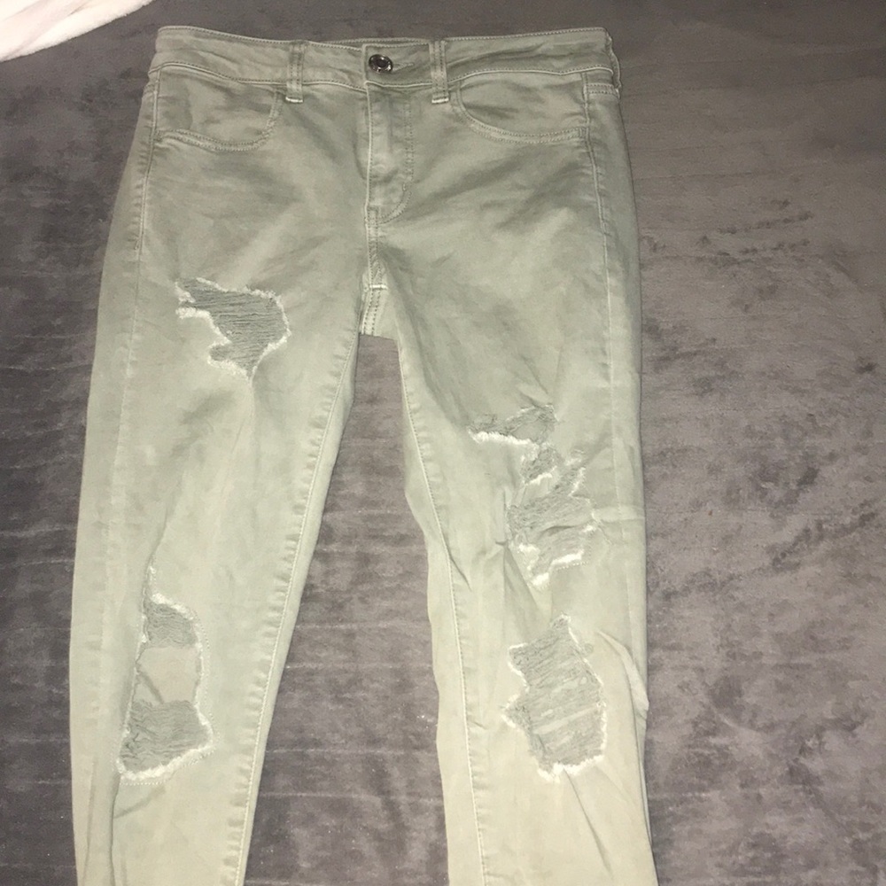 green distressed jeggings